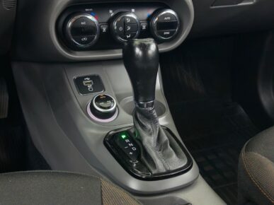FIAT TORO VOLCANO AT D4 2019 - Ampére Multimarcas - Veículos usados e semi novos à venda em Curitiba/PR