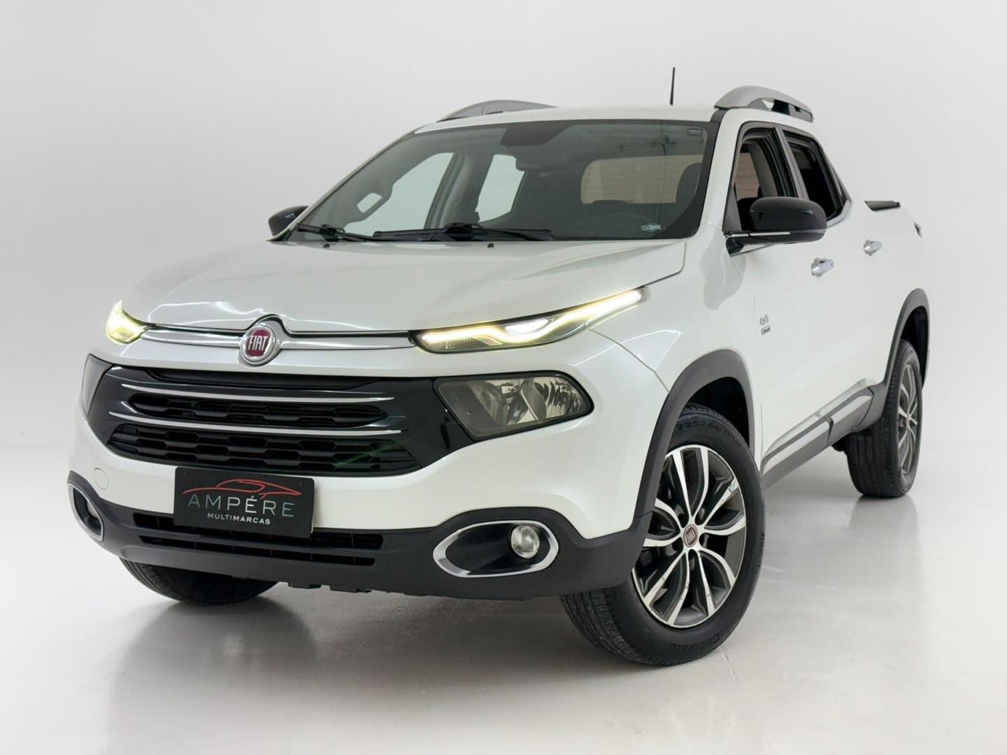 FIAT TORO VOLCANO AT D4 2019 - Ampére Multimarcas - Veículos usados e semi novos à venda em Curitiba/PR