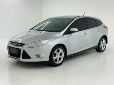 FORD FOCUS SE 1.6 H 2015 - Ampére Multimarcas - Veículos usados e semi novos à venda em Curitiba/PR