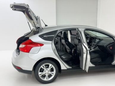 FORD FOCUS SE 1.6 H 2015 - Ampére Multimarcas - Veículos usados e semi novos à venda em Curitiba/PR