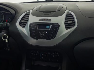 FORD KA SE 1.0 HA 2016 - Ampére Multimarcas - Veículos usados e semi novos à venda em Curitiba/PR