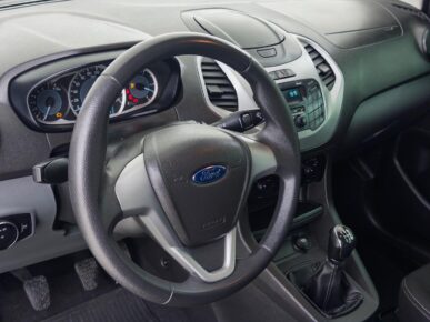 FORD KA SE 1.0 HA 2016 - Ampére Multimarcas - Veículos usados e semi novos à venda em Curitiba/PR