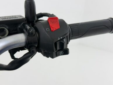 HONDA CB300F TWISTER ABS 2026 - Ampére Multimarcas - Veículos usados e semi novos à venda em Curitiba/PR
