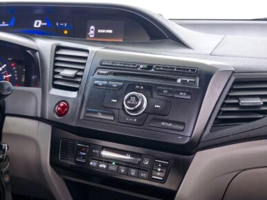 HONDA CIVIC LXR 2015 - Ampére Multimarcas - Veículos usados e semi novos à venda em Curitiba/PR