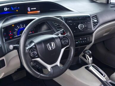 HONDA CIVIC LXR 2015 - Ampére Multimarcas - Veículos usados e semi novos à venda em Curitiba/PR