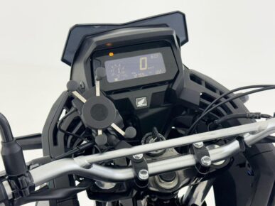 HONDA XRE 300 SAHARA 2025 - Ampére Multimarcas - Veículos usados e semi novos à venda em Curitiba/PR