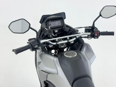 HONDA XRE 300 SAHARA 2025 - Ampére Multimarcas - Veículos usados e semi novos à venda em Curitiba/PR