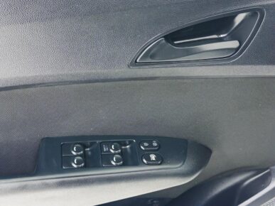 HYUNDAI HB20 1.0 COMFORT 2015 - Ampére Multimarcas - Veículos usados e semi novos à venda em Curitiba/PR
