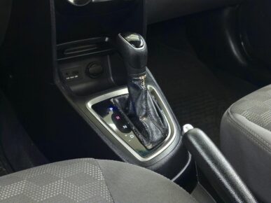 HYUNDAI HB20S 1.6 COMFORT PLUS 16V FLEX 4P AUTOMATICO 2018 - Ampére Multimarcas - Veículos usados e semi novos à venda em Curitiba/PR