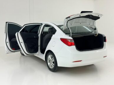 HYUNDAI HB20S PREMIUM 1.6 FLEX 16V MEC. 4P 2014 - Ampére Multimarcas - Veículos usados e semi novos à venda em Curitiba/PR
