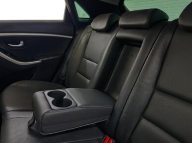 HYUNDAI I30 1.8 2016 - Ampére Multimarcas - Veículos usados e semi novos à venda em Curitiba/PR