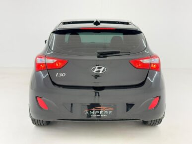 HYUNDAI I30 1.8 2016 - Ampére Multimarcas - Veículos usados e semi novos à venda em Curitiba/PR