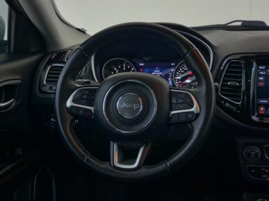 JEEP COMPASS LIMITED D 2020 - Ampére Multimarcas - Veículos usados e semi novos à venda em Curitiba/PR