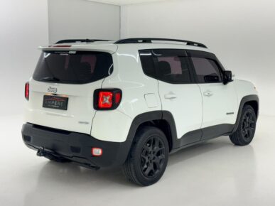 JEEP RENEGADE LONGITUDE AUTOMATICO 2016 - Ampére Multimarcas - Veículos usados e semi novos à venda em Curitiba/PR