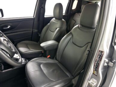 JEEP RENEGADE SPORT AT 2020 - Ampére Multimarcas - Veículos usados e semi novos à venda em Curitiba/PR