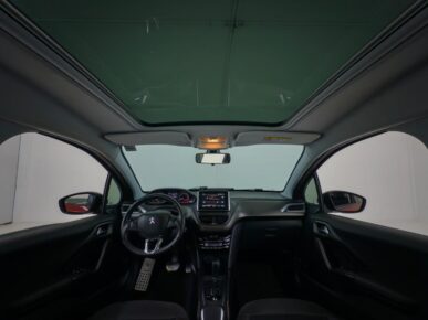 PEUGEOT 2008 GRIFFE EAT6 2020 - Ampére Multimarcas - Veículos usados e semi novos à venda em Curitiba/PR
