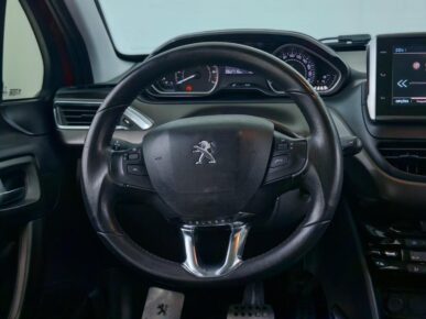 PEUGEOT 2008 GRIFFE EAT6 2020 - Ampére Multimarcas - Veículos usados e semi novos à venda em Curitiba/PR