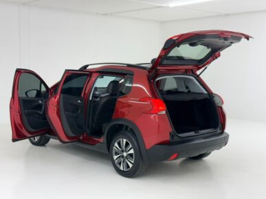 PEUGEOT 2008 GRIFFE EAT6 2020 - Ampére Multimarcas - Veículos usados e semi novos à venda em Curitiba/PR
