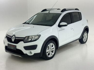 RENAULT SANDERO STEP 16 2017 - Ampére Multimarcas - Veículos usados e semi novos à venda em Curitiba/PR