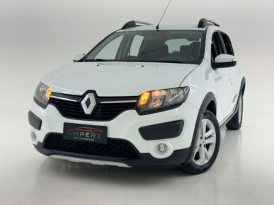 RENAULT SANDERO STEP 16 2017 - Ampére Multimarcas - Veículos usados e semi novos à venda em Curitiba/PR