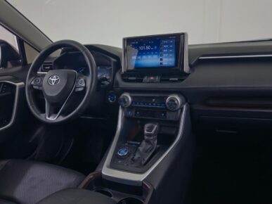TOYOTA RAV4H 25L SX4WD 2020 - Ampére Multimarcas - Veículos usados e semi novos à venda em Curitiba/PR