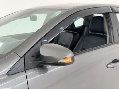 TOYOTA YARIS SA XS15 2023 - Ampére Multimarcas - Veículos usados e semi novos à venda em Curitiba/PR