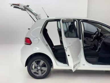 VOLKSWAGEN FOX CONNECT 1.6 FLEX 8V 5P 2019 - Ampére Multimarcas - Veículos usados e semi novos à venda em Curitiba/PR