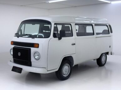 VOLKSWAGEN KOMBI 2009 - Ampére Multimarcas - Veículos usados e semi novos à venda em Curitiba/PR