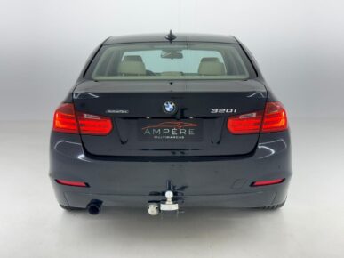 BMW 320I ACTIVE FLEX 2015 - Ampére Multimarcas - Veículos usados e semi novos à venda em Curitiba/PR