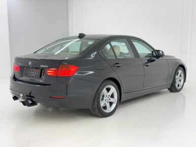 BMW 320I ACTIVE FLEX 2015 - Ampére Multimarcas - Veículos usados e semi novos à venda em Curitiba/PR