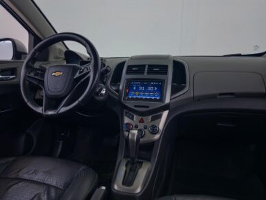 CHEVROLET CHEV SONIC LTZ NB AT 2012 - Ampére Multimarcas - Veículos usados e semi novos à venda em Curitiba/PR