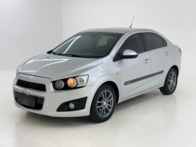 CHEVROLET CHEV SONIC LTZ NB AT 2012 - Ampére Multimarcas - Veículos usados e semi novos à venda em Curitiba/PR