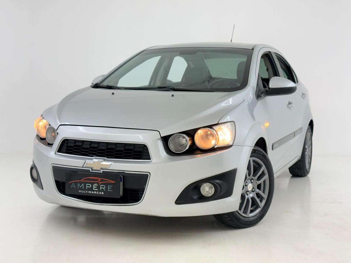 CHEVROLET CHEV SONIC LTZ NB AT 2012 - Ampére Multimarcas - Veículos usados e semi novos à venda em Curitiba/PR
