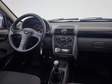 CHEVROLET CHEVROLET CLASSIC LS 2013 - Ampére Multimarcas - Veículos usados e semi novos à venda em Curitiba/PR