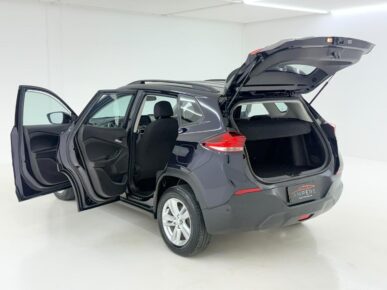 CHEVROLET TRACKER T A 2021 - Ampére Multimarcas - Veículos usados e semi novos à venda em Curitiba/PR