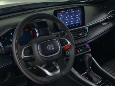 FIAT FASTBACK LIMITED ED 2025 - Ampére Multimarcas - Veículos usados e semi novos à venda em Curitiba/PR