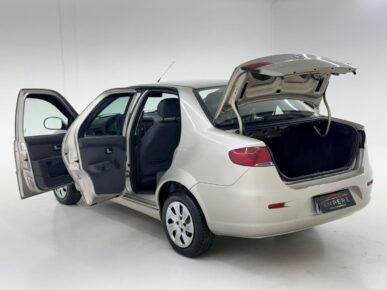 FIAT SIENA EL 1.0 FLEX 2015 - Ampére Multimarcas - Veículos usados e semi novos à venda em Curitiba/PR