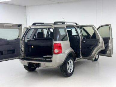 FORD ECOSPORT XLT2.0FLEX 2011 - Ampére Multimarcas - Veículos usados e semi novos à venda em Curitiba/PR
