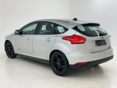 FORD FOCUS SE 1.6 HC 2016 - Ampére Multimarcas - Veículos usados e semi novos à venda em Curitiba/PR