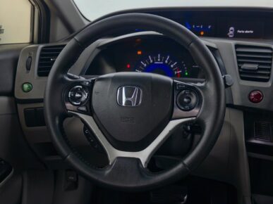 HONDA CIVIC LXR 2014 - Ampére Multimarcas - Veículos usados e semi novos à venda em Curitiba/PR