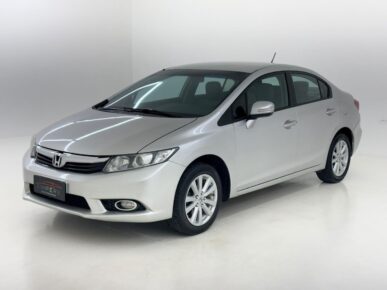 HONDA CIVIC LXR 2014 - Ampére Multimarcas - Veículos usados e semi novos à venda em Curitiba/PR