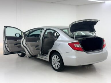 HONDA CIVIC LXR 2014 - Ampére Multimarcas - Veículos usados e semi novos à venda em Curitiba/PR