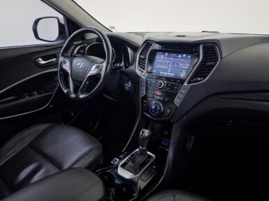 HYUNDAI SANTA FE V6 2018 - Ampére Multimarcas - Veículos usados e semi novos à venda em Curitiba/PR