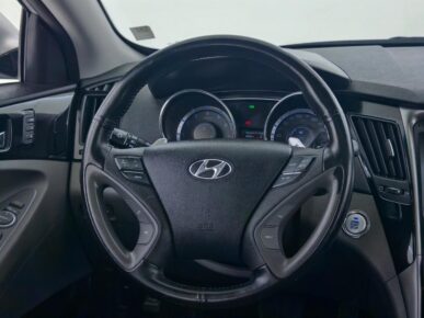 HYUNDAI SONATA GLS 2013 - Ampére Multimarcas - Veículos usados e semi novos à venda em Curitiba/PR