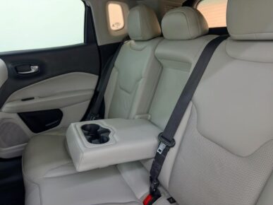JEEP COMPASS LONGITUDE F 2018 - Ampére Multimarcas - Veículos usados e semi novos à venda em Curitiba/PR