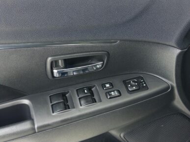 MITSUBISHI ASX 2.0 CVT FLEX 2018 - Ampére Multimarcas - Veículos usados e semi novos à venda em Curitiba/PR