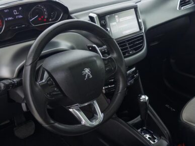 PEUGEOT 208 GRIFFE A 2014 - Ampére Multimarcas - Veículos usados e semi novos à venda em Curitiba/PR