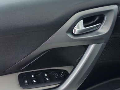 PEUGEOT 208 GRIFFE A 2014 - Ampére Multimarcas - Veículos usados e semi novos à venda em Curitiba/PR