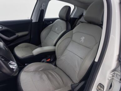 PEUGEOT 208 GRIFFE A 2014 - Ampére Multimarcas - Veículos usados e semi novos à venda em Curitiba/PR