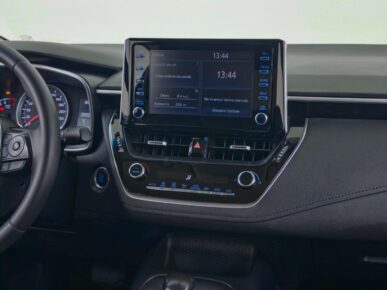 TOYOTA COROLLA XEI 20 2023 - Ampére Multimarcas - Veículos usados e semi novos à venda em Curitiba/PR